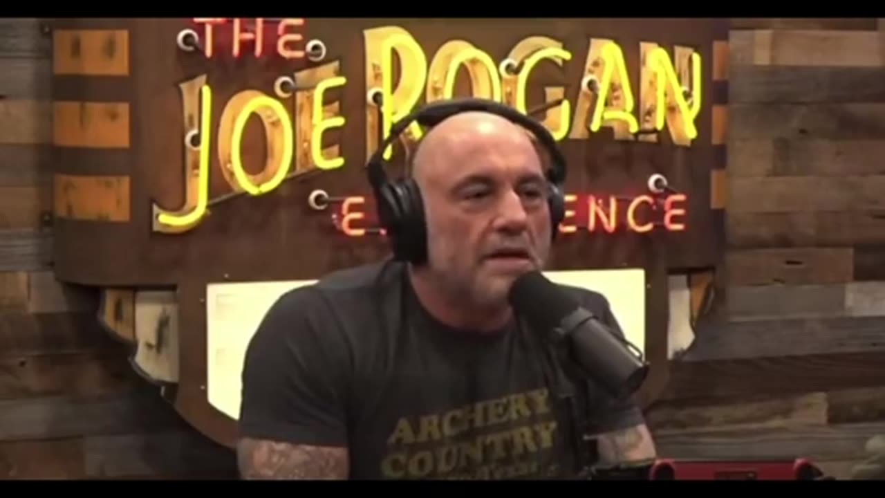 Joe Rogan Calls out Kamala for Lying .....