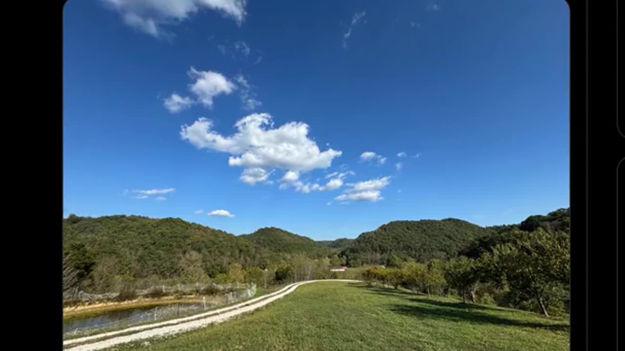 Best thing about government shutdowns… no chemtrails. - Massie
