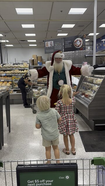 Santa grocery shops on Christmas Eve