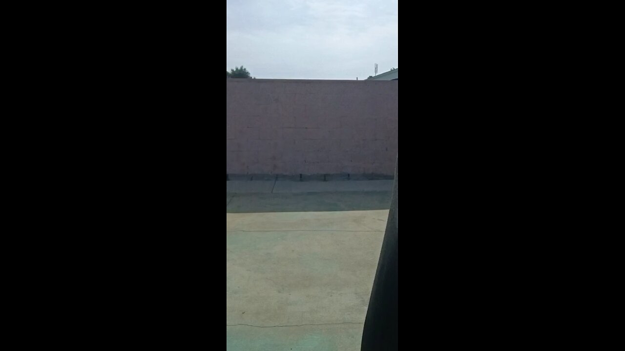 Alternate Leg Outward Kick Exercise.