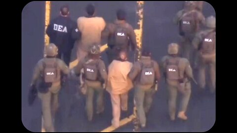 Maduri and his wife do PERP WALK to New York jail - January 5, 2025