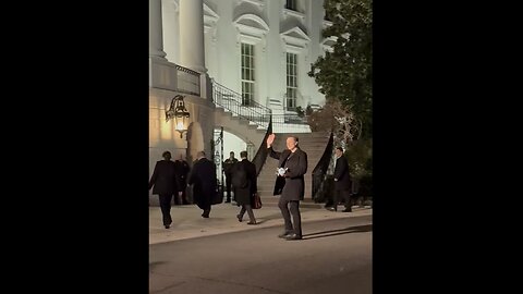 ELON MUSK ARRIVES👨‍💻📸AT THE WHITE HOUSE🇺🇸🏛️💫