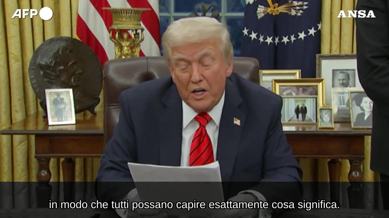 NOTIZIE DAL MONDO Trump firma l'ordine esecutivo,dazi al 25% su import di acciaio e alluminio dall'UE e per tutti i Paesi."È una grande operazione.Questo è l'inizio del "Fare l'America ricca di nuovo Make America Rich Again