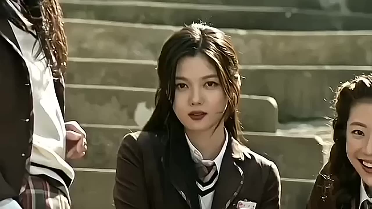 The way she look at him