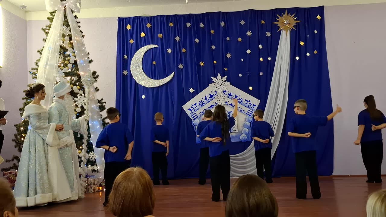 Vancicăuți 27 decembrie 2024 Clasa 5 A Concert Vine Anul Nou 3/26