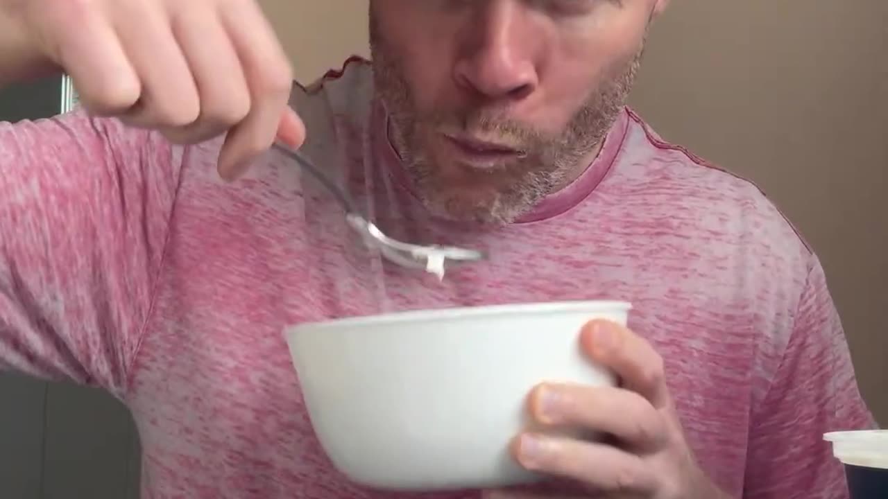 LIVE - Raw Steak & Raisin Bran OMAD Low Fat Diet Meal
