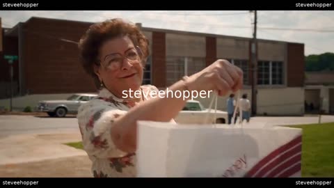 Stranger Things_S03E02_Chapter Two: The Mall Rats