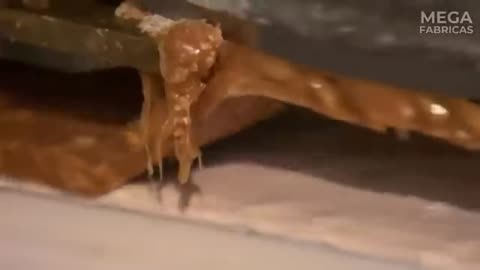 How Snickers Candy Bars Are Made.