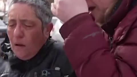 The Easiest Way to Not Get Pepper Sprayed Is to Not Harass ICE Officers