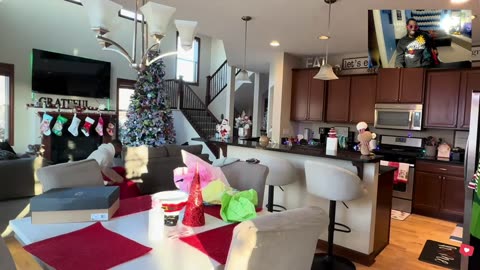 Donn & Decia SURPRISING MY GIRL WITH GIFTS 🎁