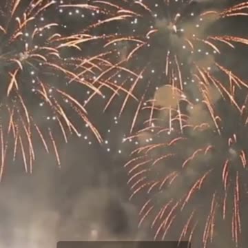 Bitcoin & Ethereum Rocket as Crypto Smashes $4T