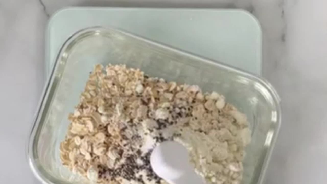 Cookies & Cream Overnight Oats 🍪🥛