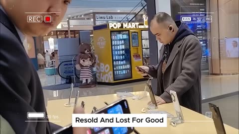 Snatcher Gangs RUN RIOT in London — 54,000 Robberies RECORDED! _ News UK