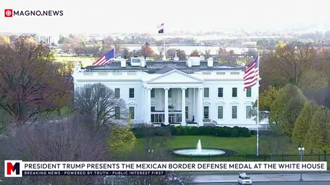 🇺🇸 President Donald Trump Honors Heroes Stopping the Invasion at the Mexican Border [LIVE]