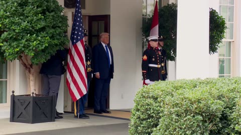 trump meets with Canadas prime minister