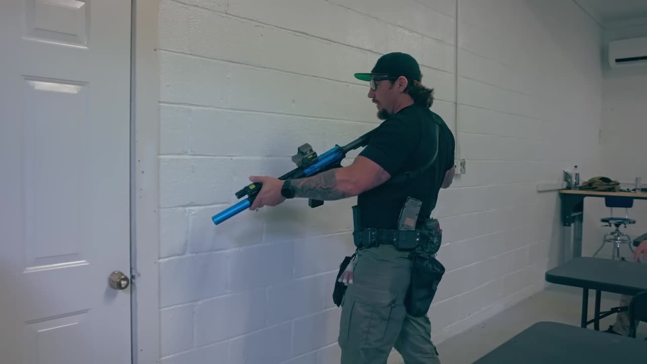 Hostage Rescue CQB Explained Working a Threshold with Delta Operator Kyle Morgan