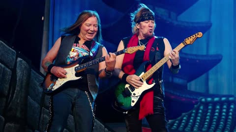 Iron Maiden - Aces High Guitar Solo 1984 vs 2022