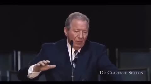 How wonder gullible people are thinking Trump is actually a “Christian” | He’s a 33 Degree Freemason that dabbles in Black Magic. Trump told everyone that Norman Vincent Peale is his pastor