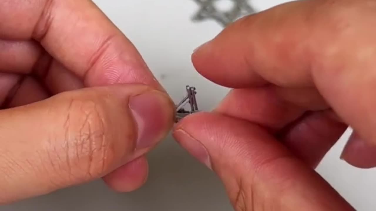 How to make a star with staples