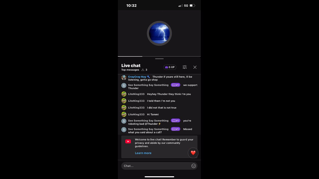 Thunders jealous that flex was on the phone with GLM 🤭