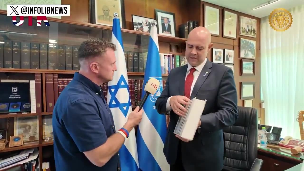 In a bizarre moment from Tommy Robinstein’s govt-funded hasbara tour of Israel , Knesset Speaker Amir Ohana shows Robinson a book w/ the word "Jew" written 6 million times.