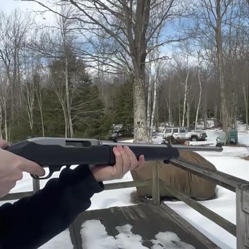 Ruger 10_22 Takedown Model #国外合法拍摄国内请勿模仿 #武器科普 #实弹射击 #男人减速带 #靶场射击