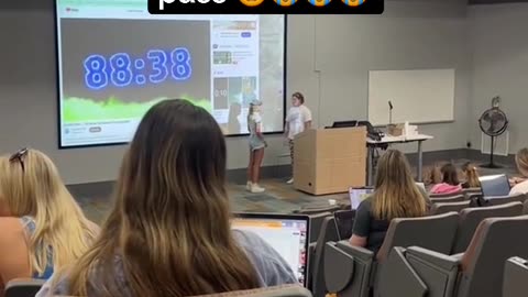 Munkahelyi táncikálás