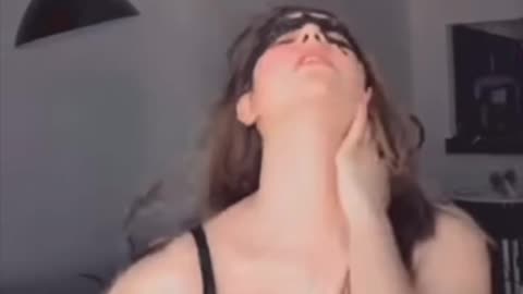 TikTok star samiya hijab viral video