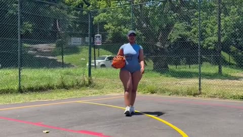 She wanna ball with you.