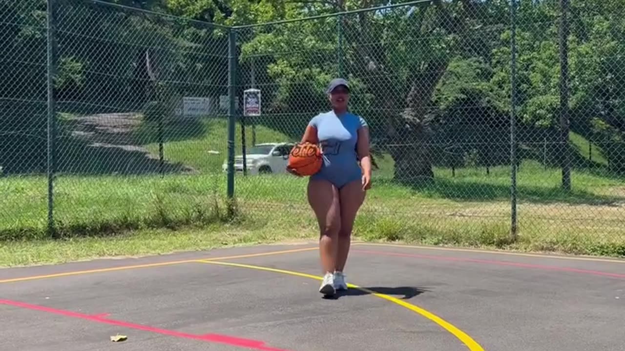 She wanna ball with you.