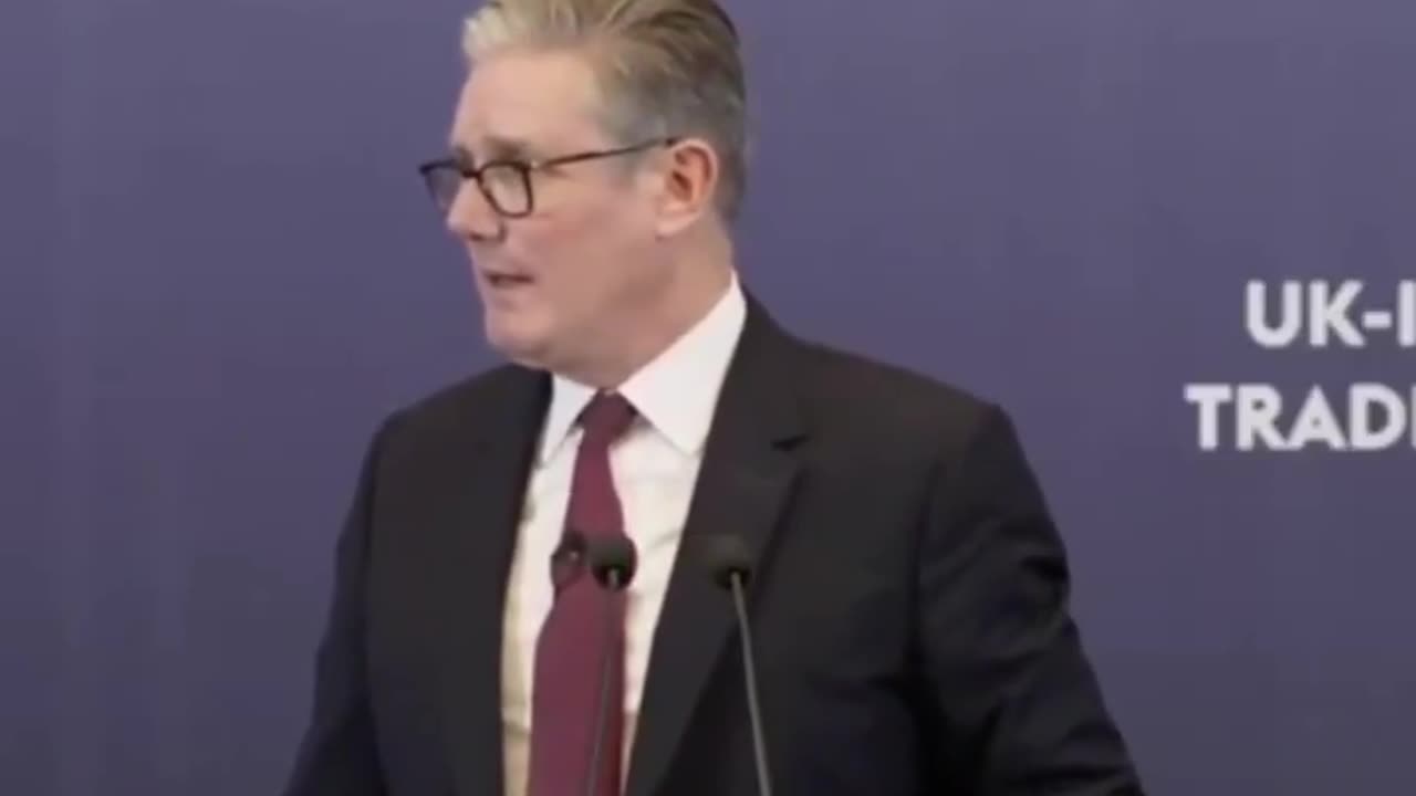 UK's Keir Starmer Praises India's Aadhaar ID-Tying Economy To State Control.