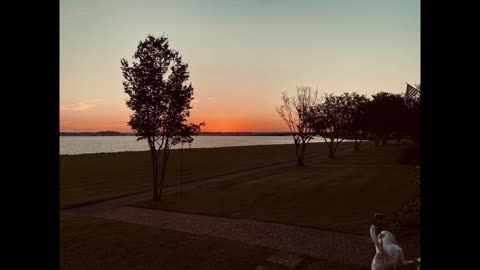 Pelatchie Bay Sunrise Reflections: Calm Water, Gentle Breeze, Pure Relaxation