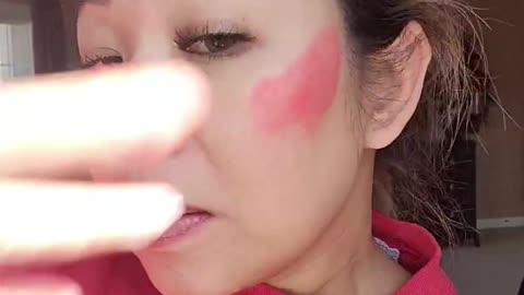 How to Get the Soft Focus Blurred Blush Look