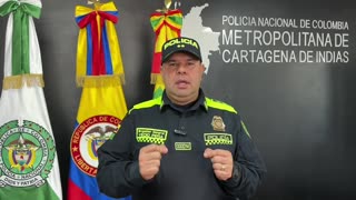 policía