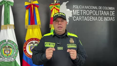 policía