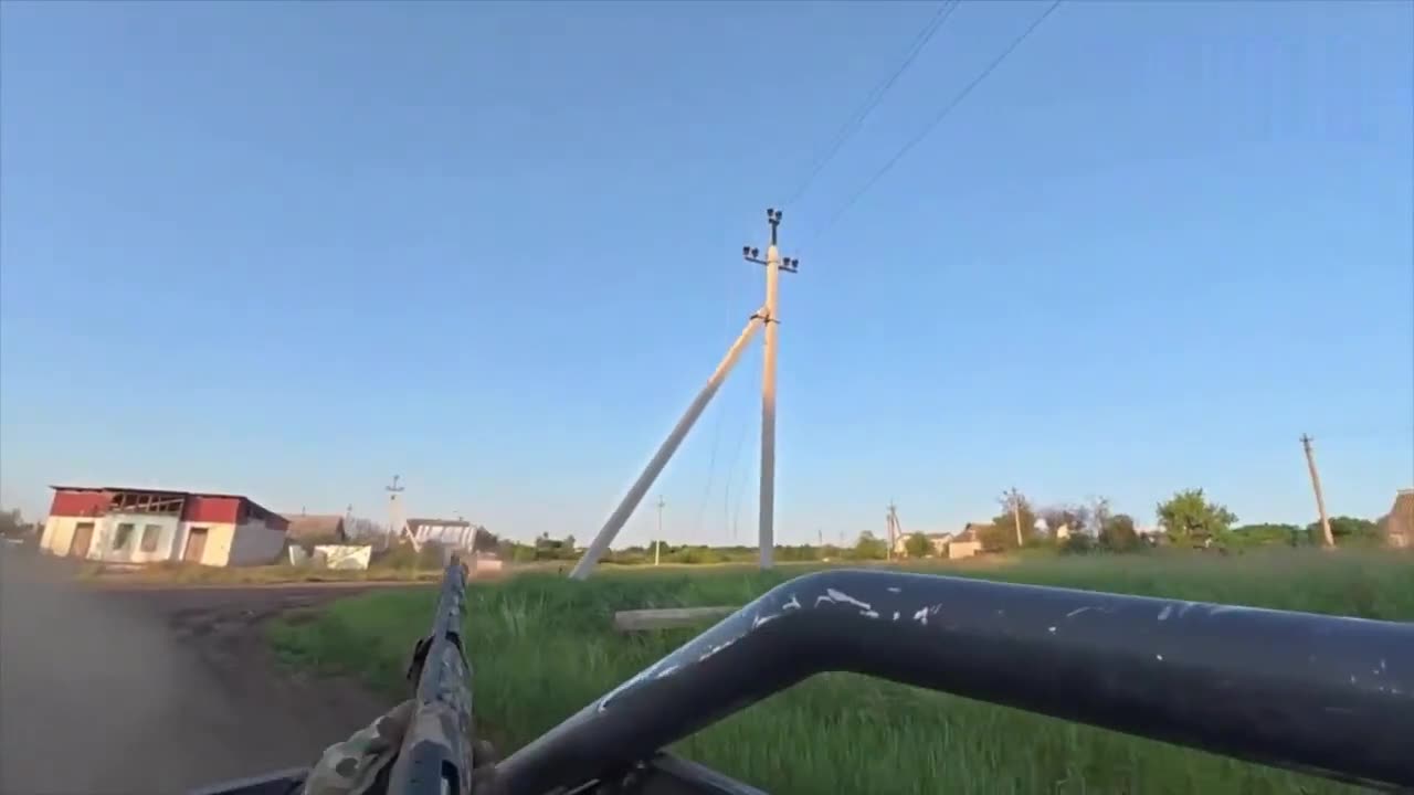 Ukrainian Soldiers’ Frontline Life: Short, But Full of Surprises…