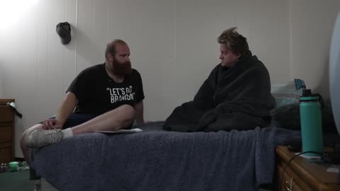 We Wake Up a Secks Offender To Grill Him About His Messages To a GirI (Billings, Montana)