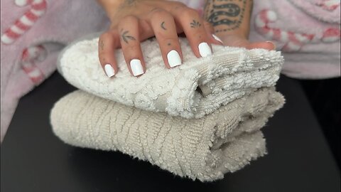 Sara Rios ~ ASMR Towel⧸Fabric sounds (scratching, folding, smoothing) ｜ (Denise's CV)