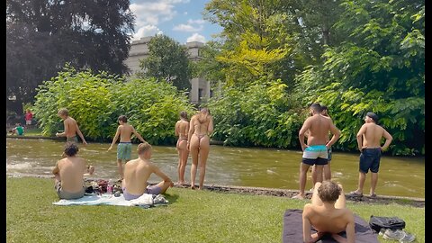 Best of MUNICH – The English Garden becomes a BEACH 🏖️ | Walking City Tour | GERMANY | 4K