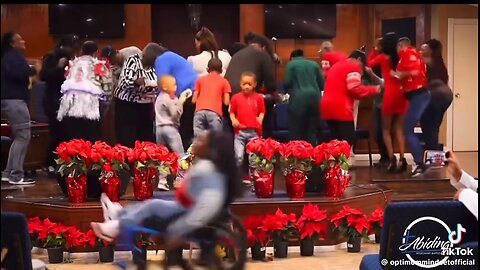 Scoot Challenge at Abiding Missionary Baptist Church #scootchallenge #quartet 💃🏾💃🏾💃🏾💃🏾