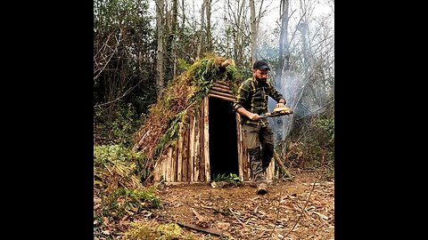 Cozy shelter build and wilderness cooking in the forest