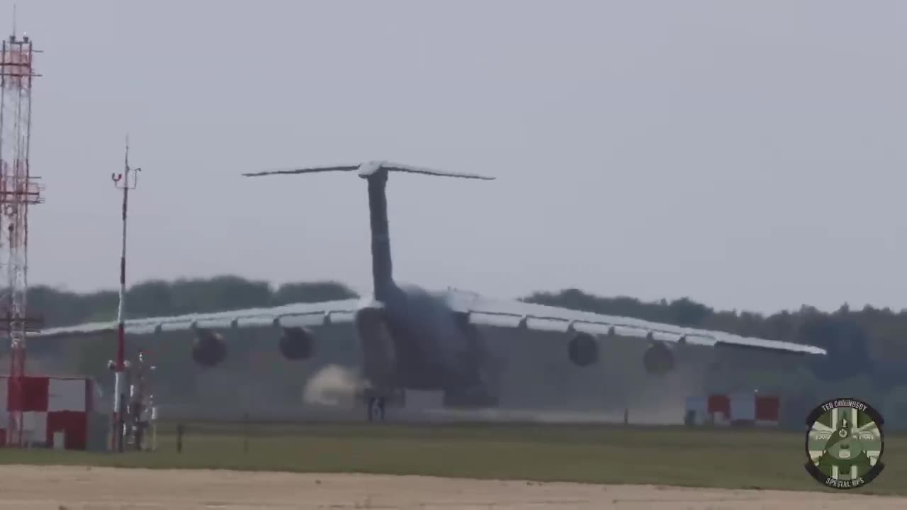 One of the crew members of this Lockheed C-5M Super Galaxy, while taxiing, opened the hatch