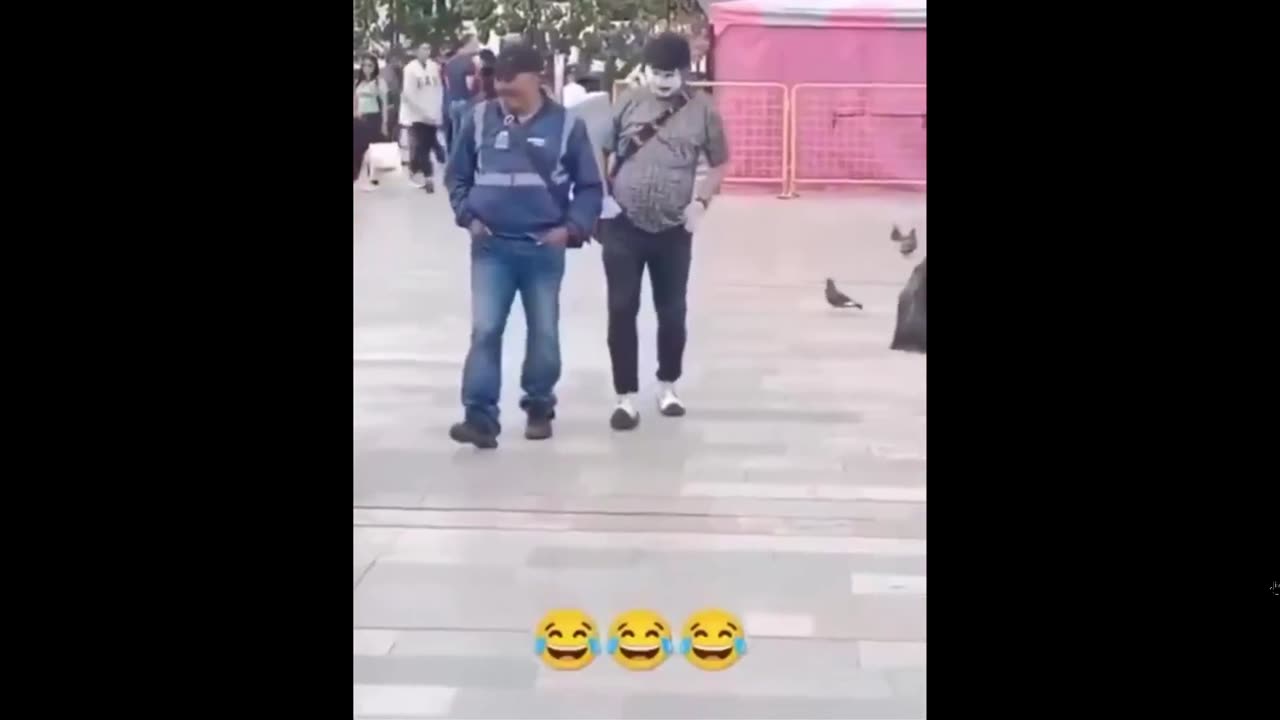 It's silly but he's good. How is bro so good at this?