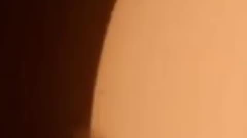 Objet sous-marin non identifié filmé au large du port de San Diego. 🧐🤔