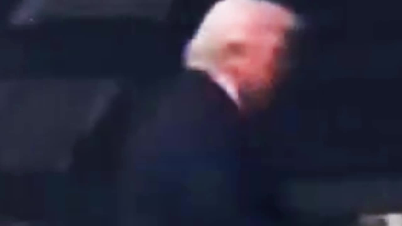 YES. I SAID F*** YOU AND FLIPPED HIM THE BIRD!!!😎🤣🤣🤣