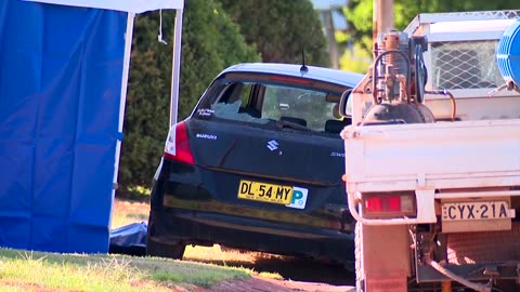 Australian police intensify hunt for gunman who killed three in NSW