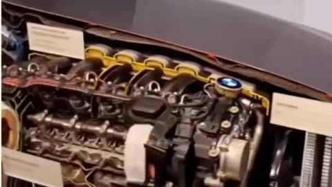 Une voiture BMW coupé en deux pour révéler tous les détails Son ingénieur interne