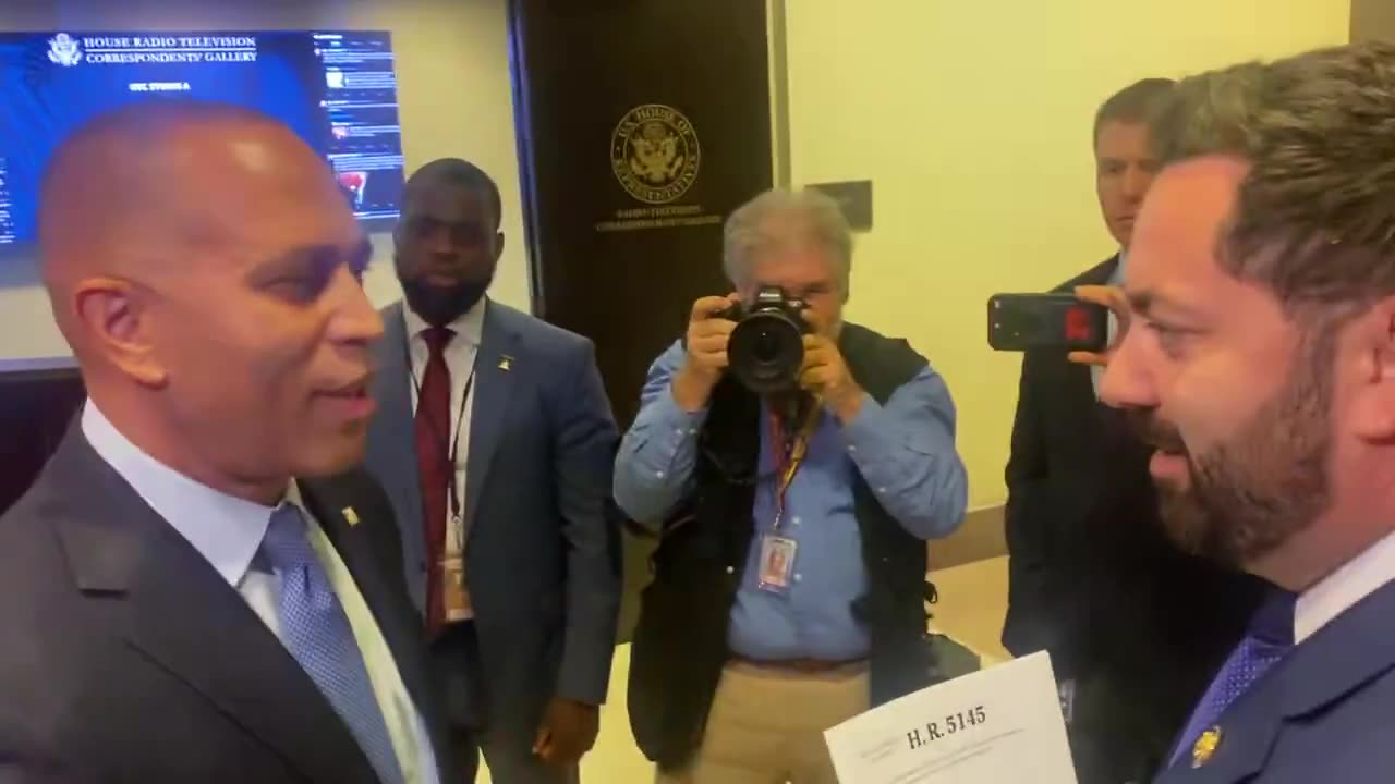 Rep. Mike Lawler Challenges Hakeem Jeffries on ACA Extension Amid Government Shutdown Threats