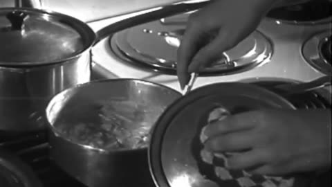 Children Washing Dish... - Children Washing Dishes and Setting Table at Greenfield Vill - fc-fc-3755