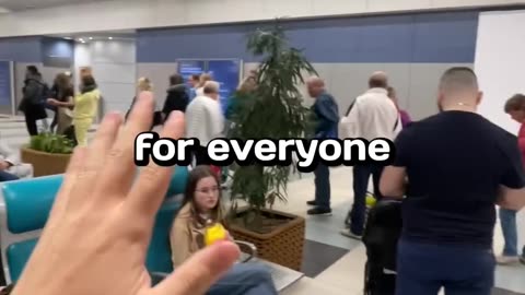 How To Get The Best Seat On a Plane for Free - Fidias - CliickHive